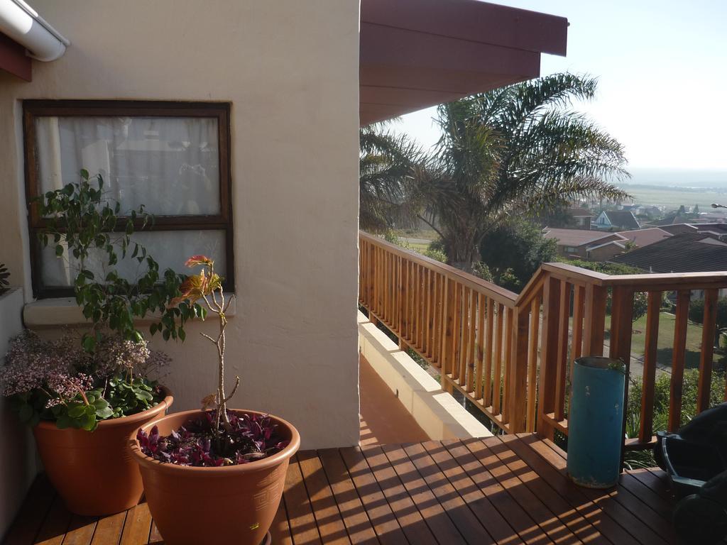A1 Kynaston Self Catering Or Bed And Breakfast Jeffreys Bay Εξωτερικό φωτογραφία