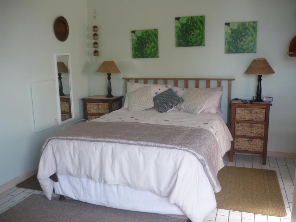 A1 Kynaston Self Catering Or Bed And Breakfast Jeffreys Bay Εξωτερικό φωτογραφία