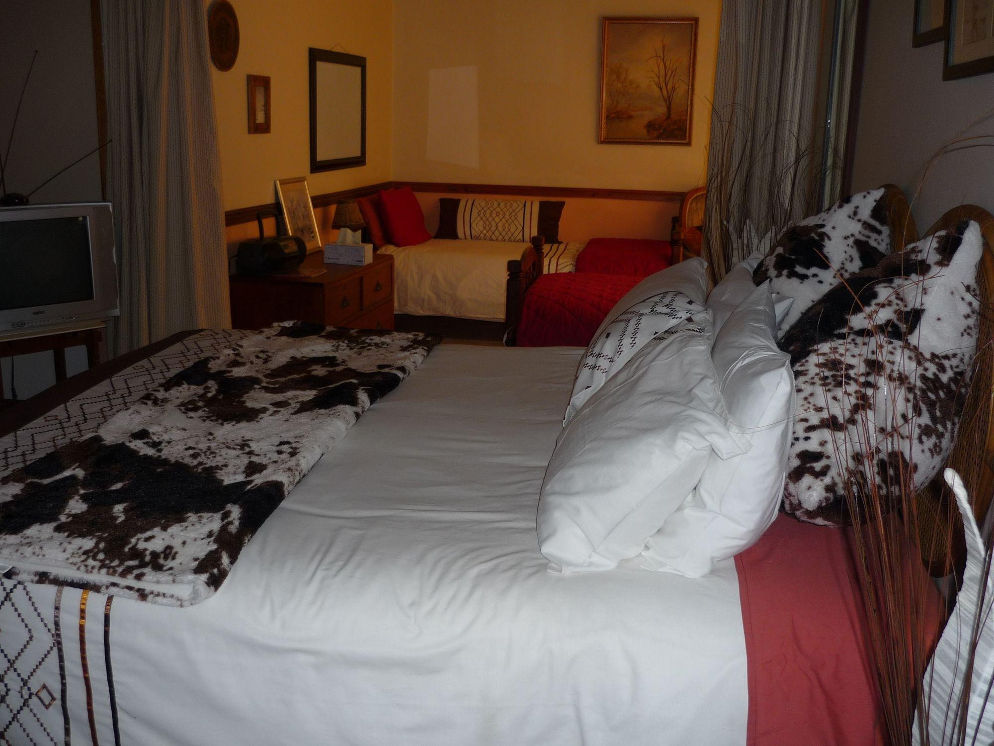 A1 Kynaston Self Catering Or Bed And Breakfast Jeffreys Bay Εξωτερικό φωτογραφία