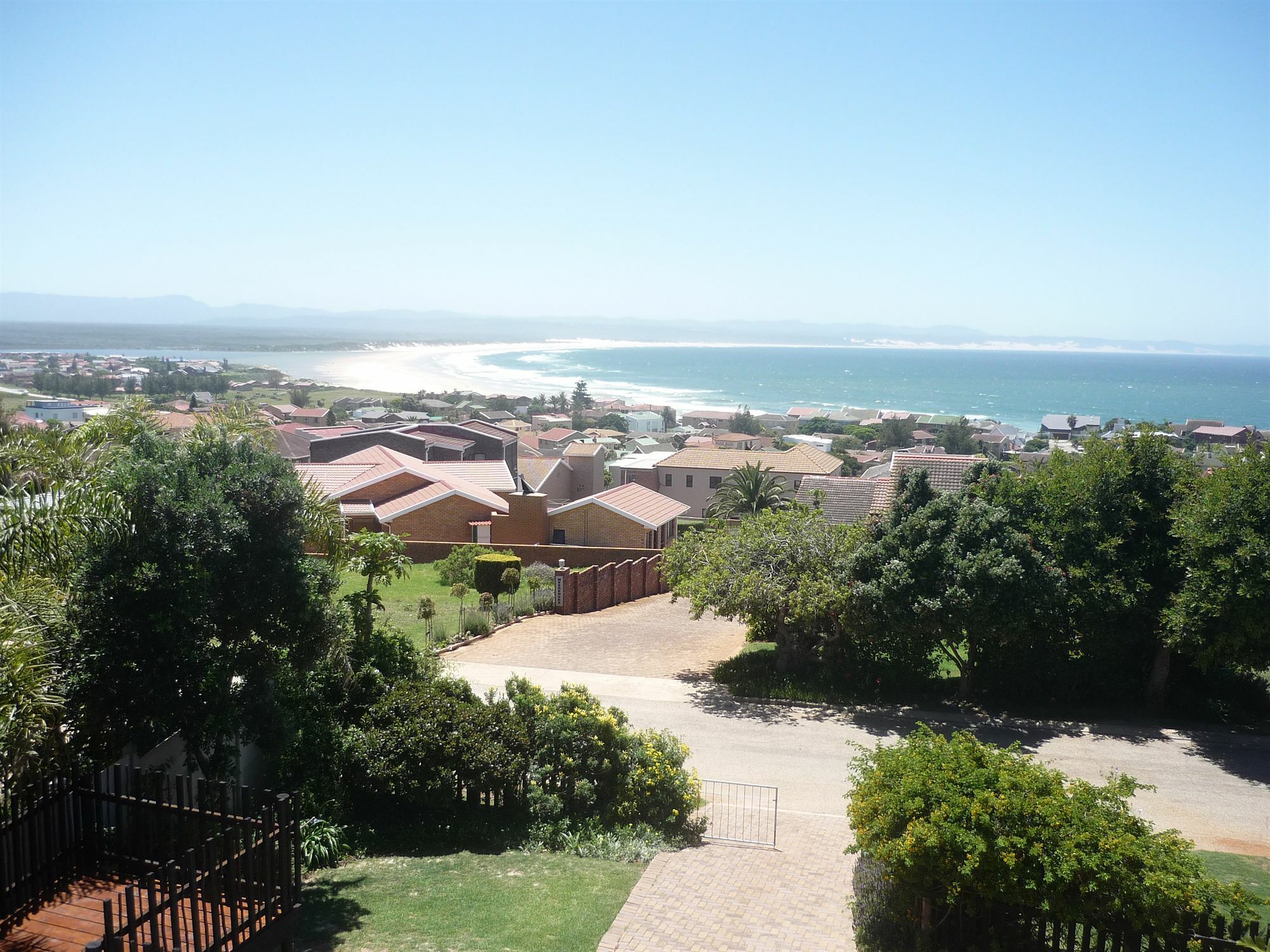 A1 Kynaston Self Catering Or Bed And Breakfast Jeffreys Bay Εξωτερικό φωτογραφία